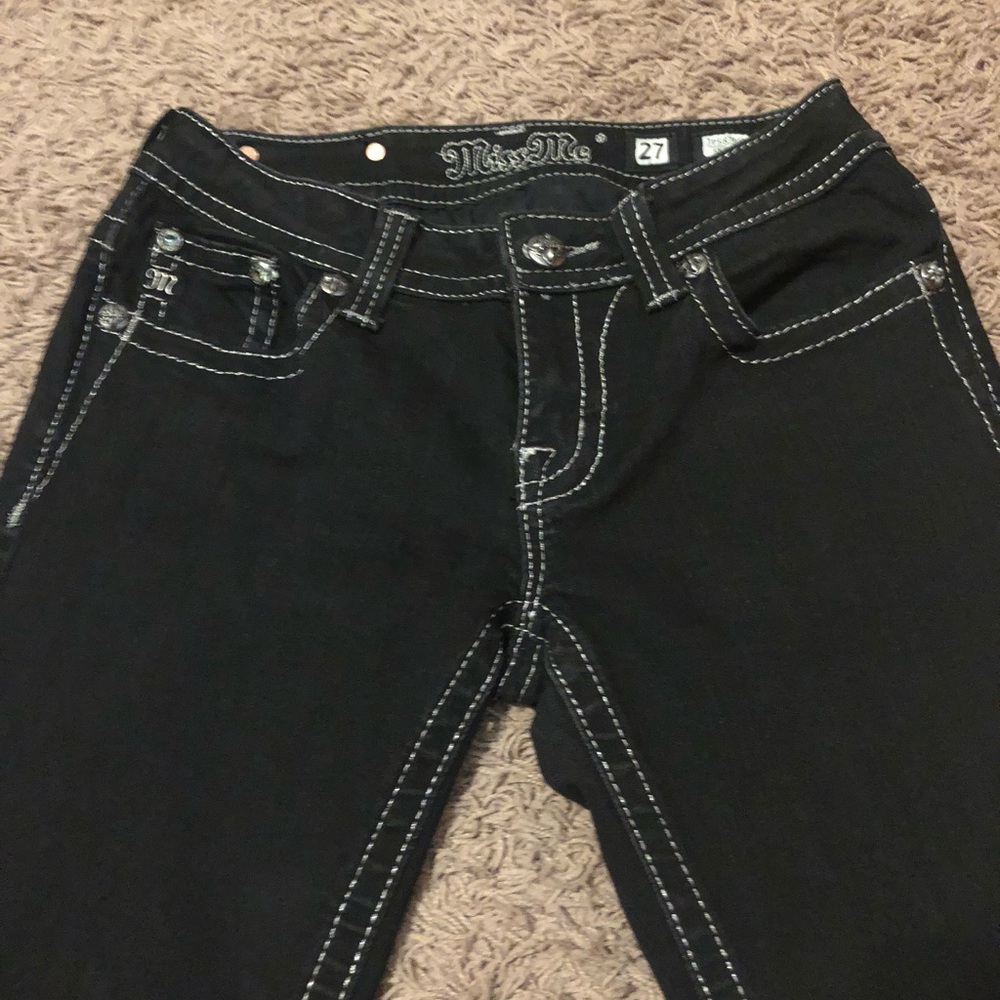 Miss Me skinny jeans.